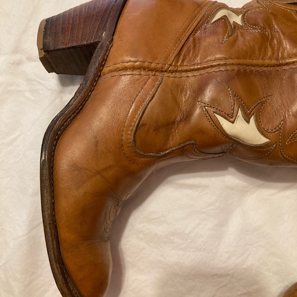 Dingo Vintage Glazed Rust Embroidered Heeled Western Boots - Picture 12 of 16